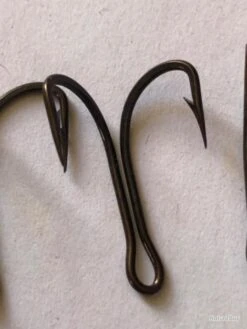 100 Hameçon Double N 4 Idem Réf 9908 Bz Limerick Equerre 90 Degrés Forgé Pêche Carnassier Mustad -Abu Magasin 00003 100 hamecon double n 4 idem ref 9908 bz limerick equerre 90 degres forge peche carnassier vmc