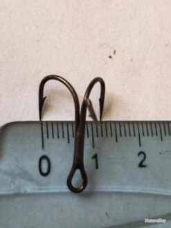 39 Hameçon Double N 4 IDEM Réf 9908 Bz Limerick Equerre 90 Degrés Avec Pic Pêche Carnassier Mustad -Abu Magasin 00004 39 hamecon double n 4 ref 9908 bz limerick equerre 90 degres avec pic peche carnassier vmc