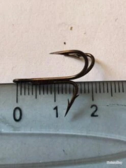 39 Hameçon Double N 4 IDEM Réf 9908 Bz Limerick Equerre 90 Degrés Avec Pic Pêche Carnassier Mustad -Abu Magasin 00005 39 hamecon double n 4 ref 9908 bz limerick equerre 90 degres avec pic peche carnassier vmc